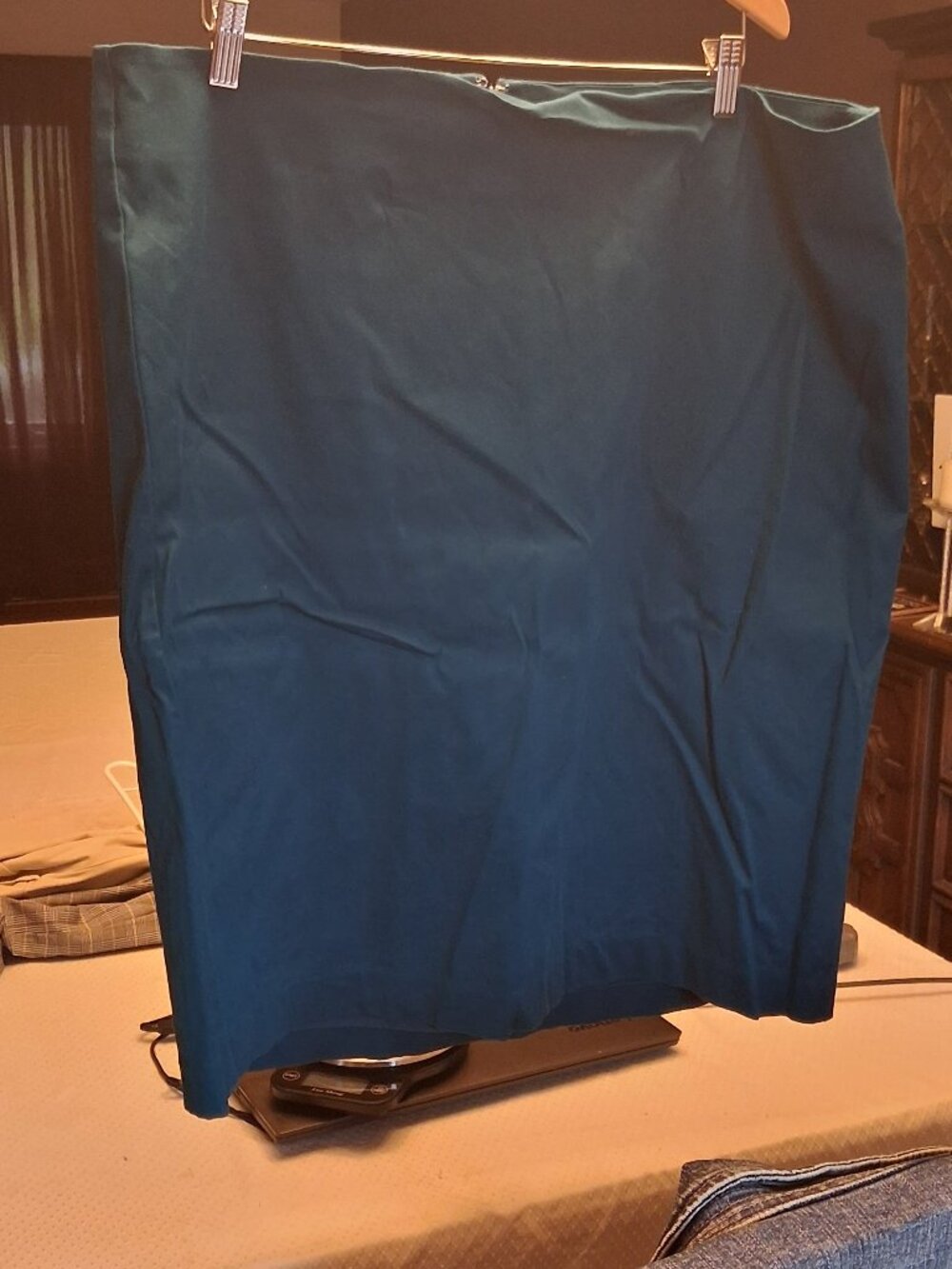 LORD AND TAYLOR Blue Skirt Womens 20W 26" length